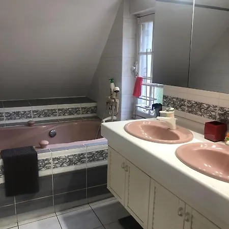 Villa Familiale 10 Pers 300m De La *