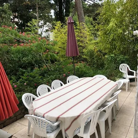 10-12 Pers Centre 300m De La * Ла-Боль-Эскублак