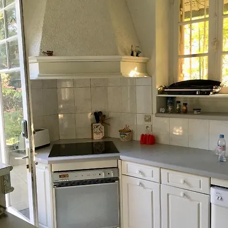 10-12 Pers Centre 300m De La